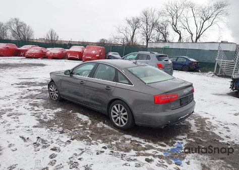 2012 Audi A6 3.0 Premium z USA, uszkodzony, nr VIN WAUGGAFC3CN110630